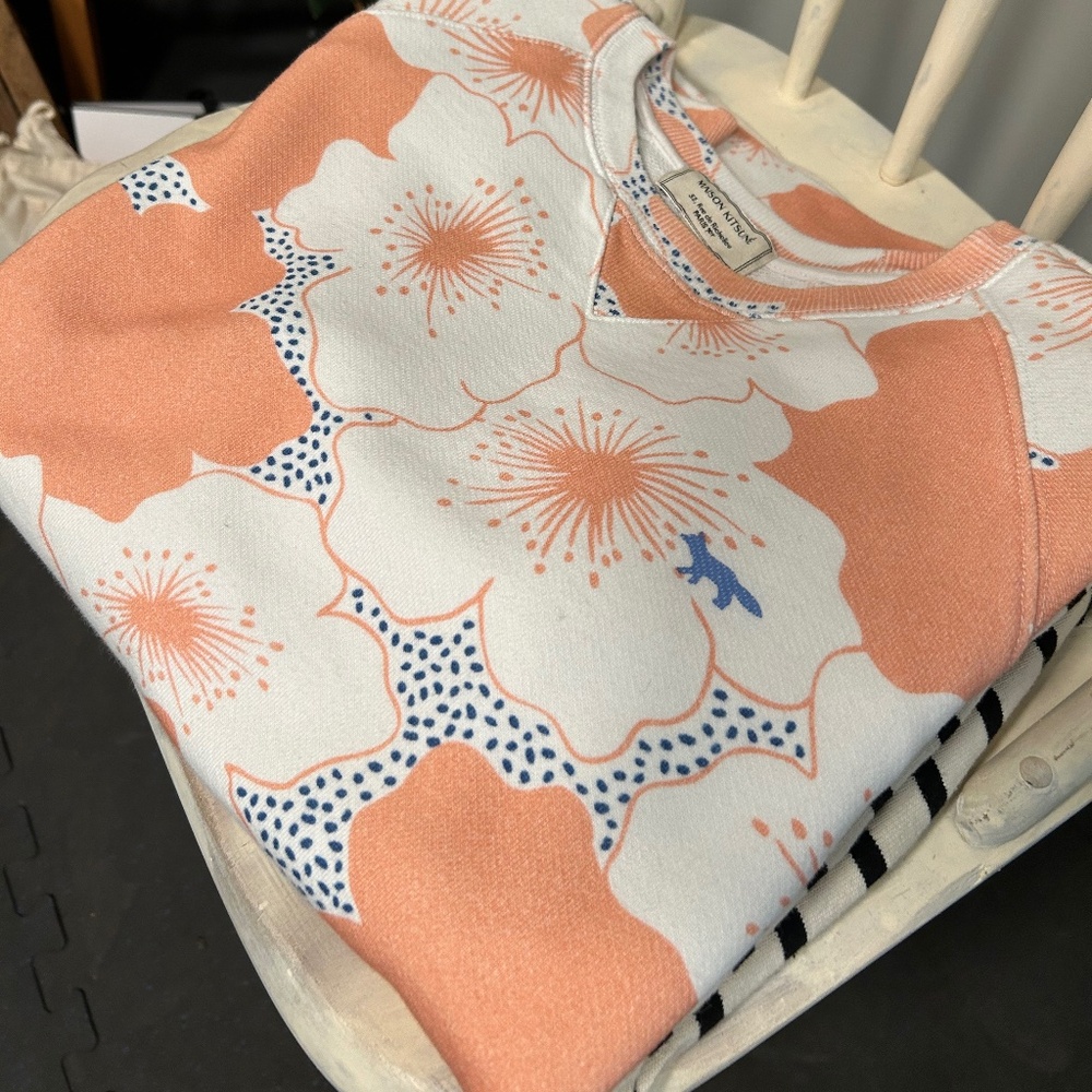 Maison Kitsune Flowers Blue Fox Sweatshirt Size XXS